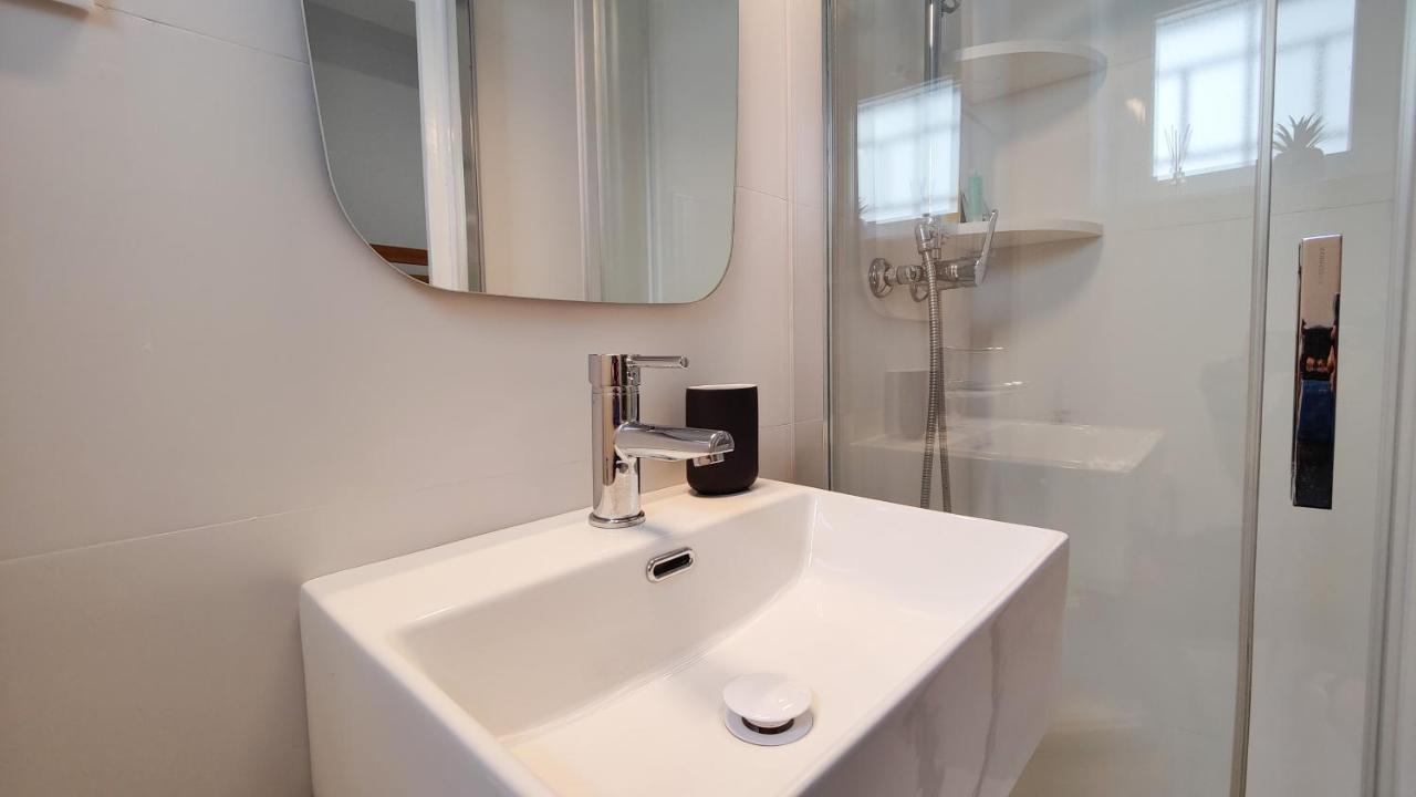 Parralue Beach Front Home 貝尼多姆 外观 照片