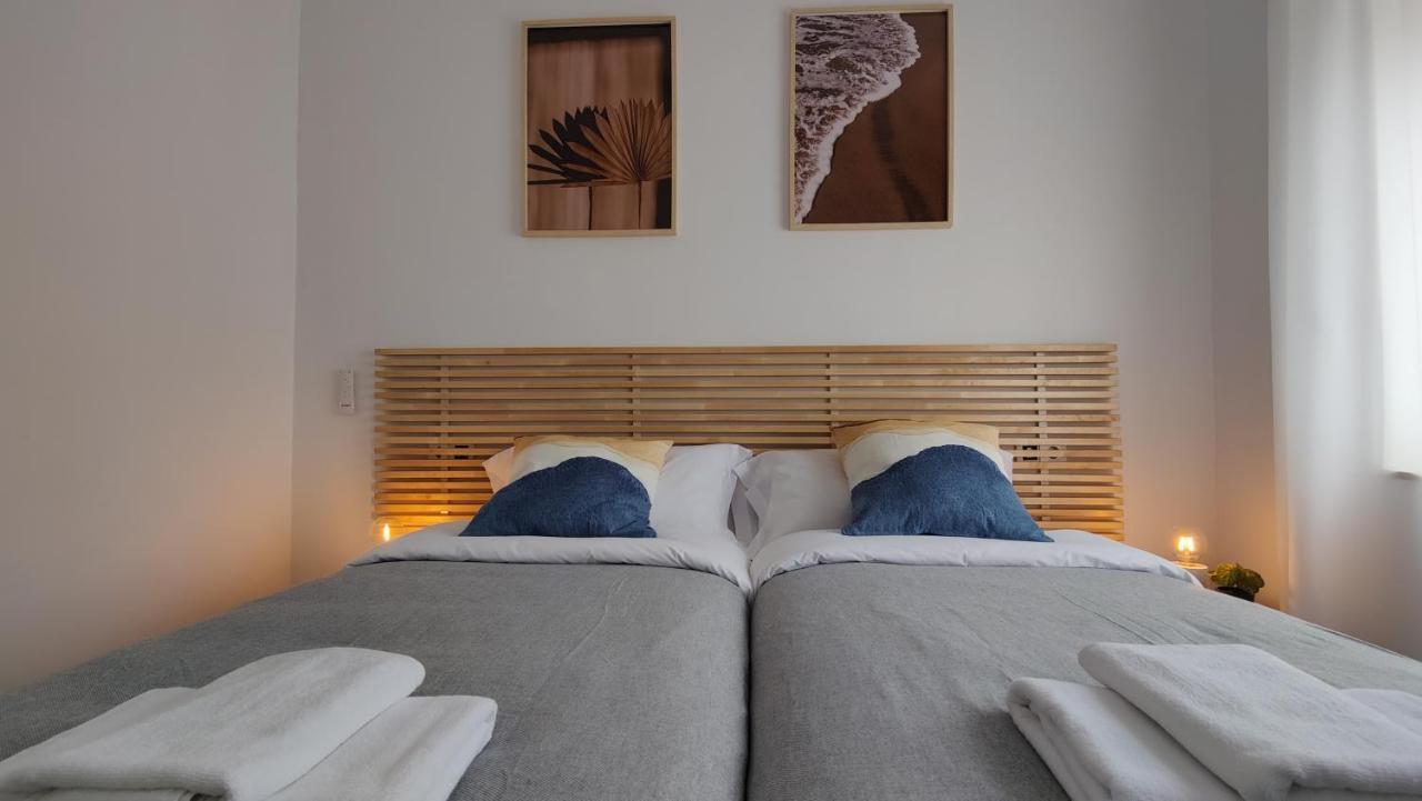 Parralue Beach Front Home 貝尼多姆 外观 照片